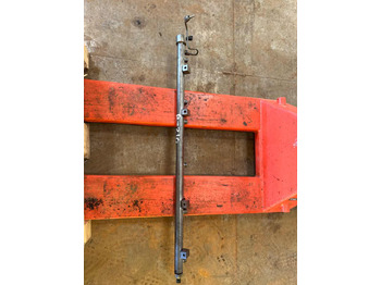 Fuel processing/ Fuel delivery for Truck VOLVO FUEL PIPE 21883621: picture 2