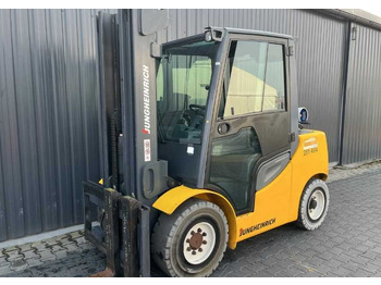 LPG forklift JUNGHEINRICH TFG
