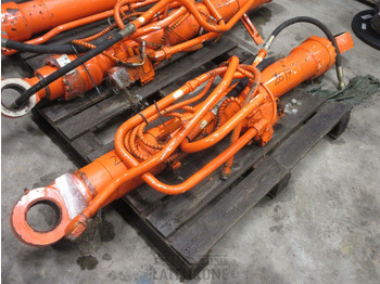 Hydraulic cylinder HITACHI