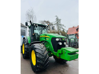 Farm tractor John Deere 7930: picture 2