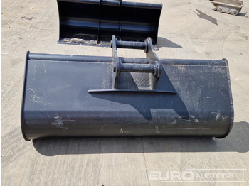New Bucket Unused 70" Ditching Bucket 65mm Pin to suit 13 Ton Excavator: picture 4