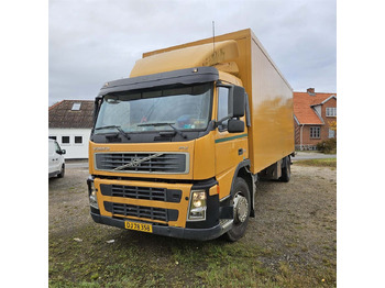 Box truck Volvo FM: picture 2