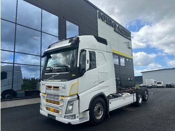Cab chassis truck VOLVO FH13 540