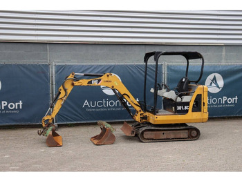 Mini excavator CATERPILLAR 301.8