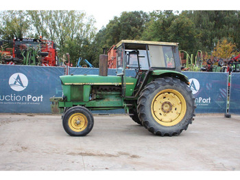 Farm tractor JOHN DEERE 3130