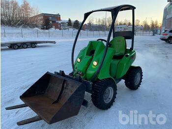 Skid steer loader Avant 220 (Obs låga timmar): picture 1