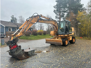 Wheel excavator CASE 788