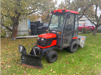 Compact tractor KUBOTA