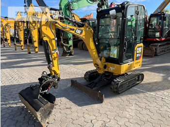 Mini excavator CATERPILLAR 301.6