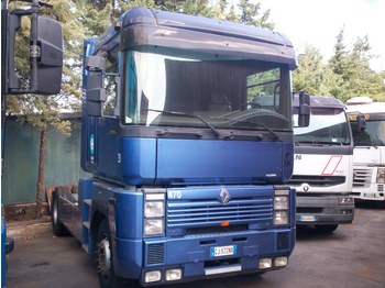 Tractor unit RENAULT Magnum: picture 1