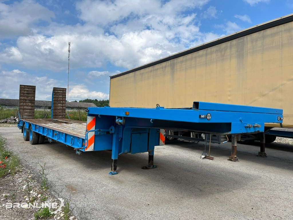 1982 LECINENA SRG-2E Raskeveo treiler - Low loader trailer: picture 2 1982 LECINENA SRG-2E Raskeveo treiler - Low loader trailer: picture 2