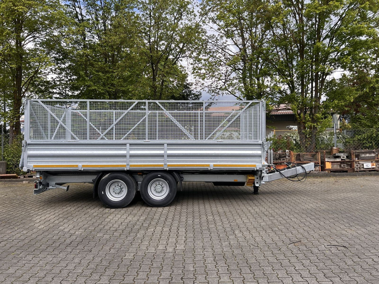 Möslein 14 t Tandem- Kipper Tieflader 5,70 m lang, Brei - Tipper trailer: picture 4 Möslein 14 t Tandem- Kipper Tieflader 5,70 m lang, Brei - Tipper trailer: picture 4