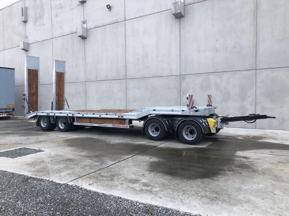 Möslein T 4 VB H1 neuer 4 Achs Tieflader hydraulischen Rampen - Low loader trailer: picture 4 Möslein T 4 VB H1 neuer 4 Achs Tieflader hydraulischen Rampen - Low loader trailer: picture 4