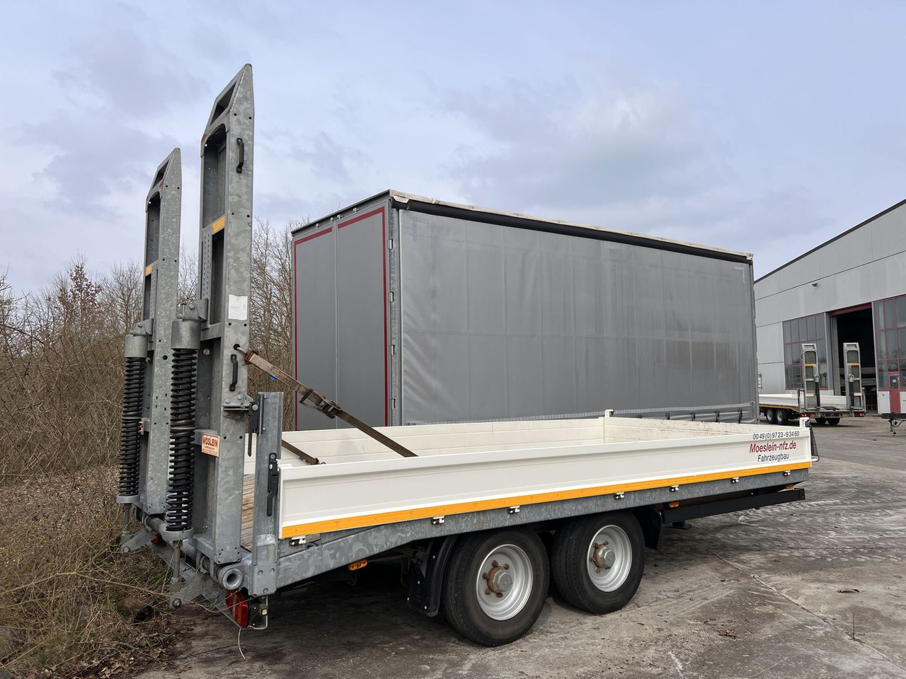 Möslein Tandemtieflader - Low loader trailer: picture 3 Möslein Tandemtieflader - Low loader trailer: picture 3