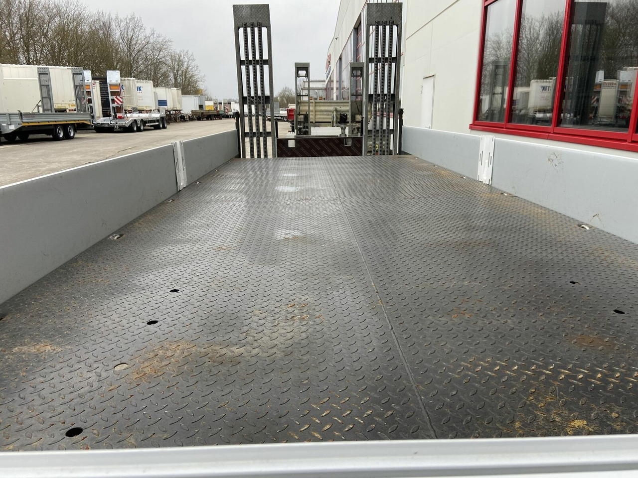 Low loader trailer Tandemtieflader 7 m LadeflächeNeuwertig: picture 11