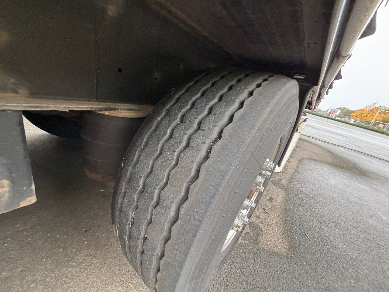 Krone SD Plane Mitnahmestapler Nachlaufachse - Curtainsider semi-trailer: picture 4 Krone SD Plane Mitnahmestapler Nachlaufachse - Curtainsider semi-trailer: picture 4