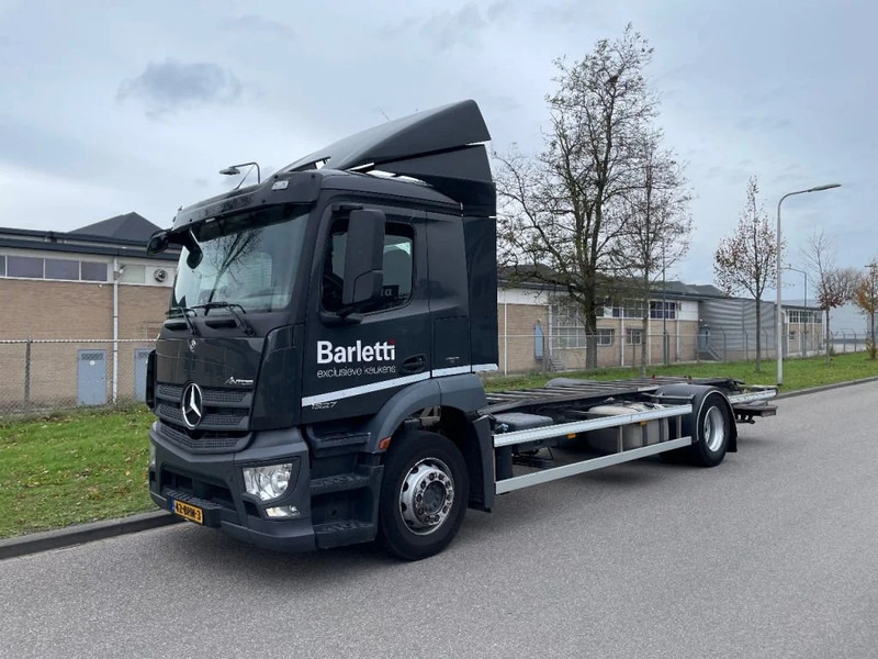 Mercedes-Benz Antos 1927 2016 renova wissellaadbak systeem - Container transporter/ Swap body truck: picture 1 Mercedes-Benz Antos 1927 2016 renova wissellaadbak systeem - Container transporter/ Swap body truck: picture 1