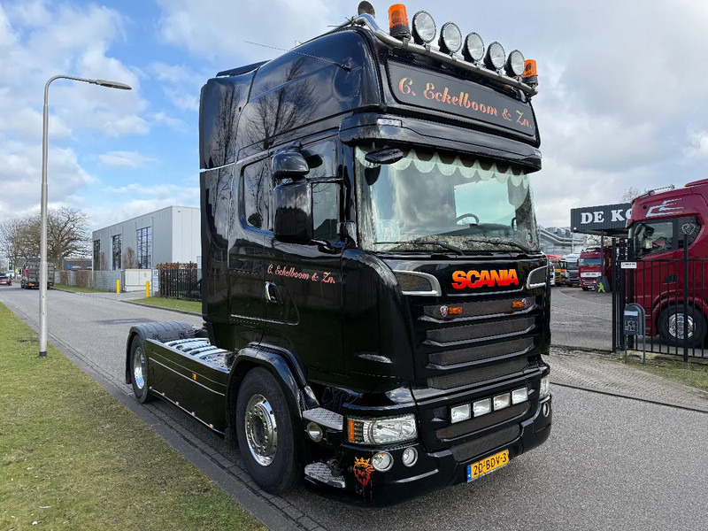 Scania R410 2014 black beauty ! met koppeling !!! - Tractor unit: picture 2 Scania R410 2014 black beauty ! met koppeling !!! - Tractor unit: picture 2
