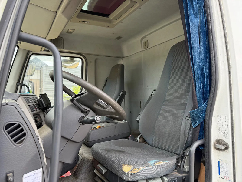 Cab chassis truck Volvo FL 250 pk 2013 euro 5: picture 19