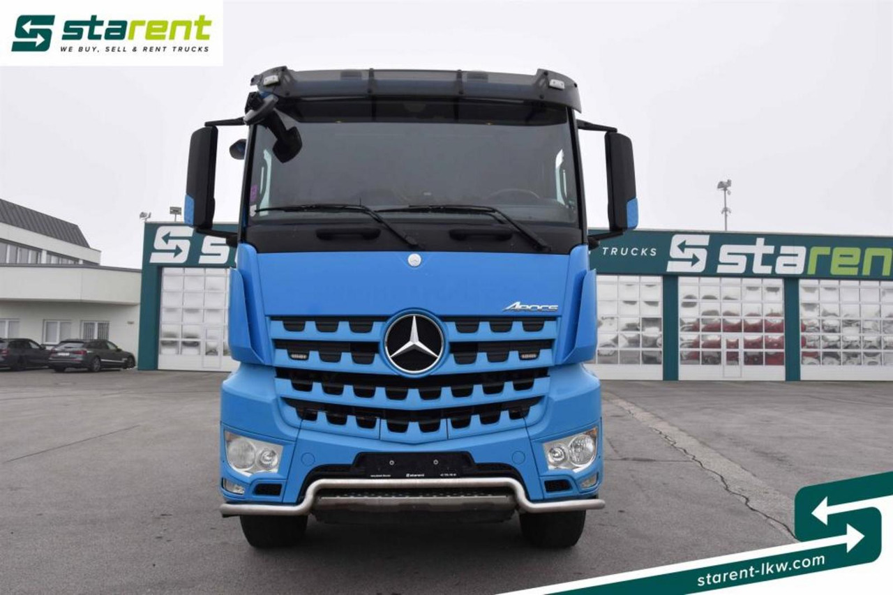 Mercedes Benz Arocs 3653 6x6 Penz Holzkran + Ressenig Holzrungen - Tractor unit: picture 3 Mercedes Benz Arocs 3653 6x6 Penz Holzkran + Ressenig Holzrungen - Tractor unit: picture 3