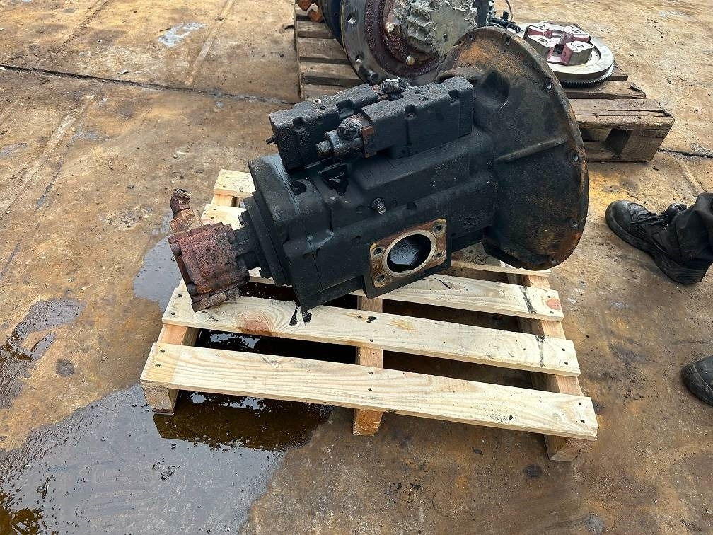CAT 323 main hydrolic pump 531-9886 - Hydraulics for Construction machinery: picture 1 CAT 323 main hydrolic pump 531-9886 - Hydraulics for Construction machinery: picture 1