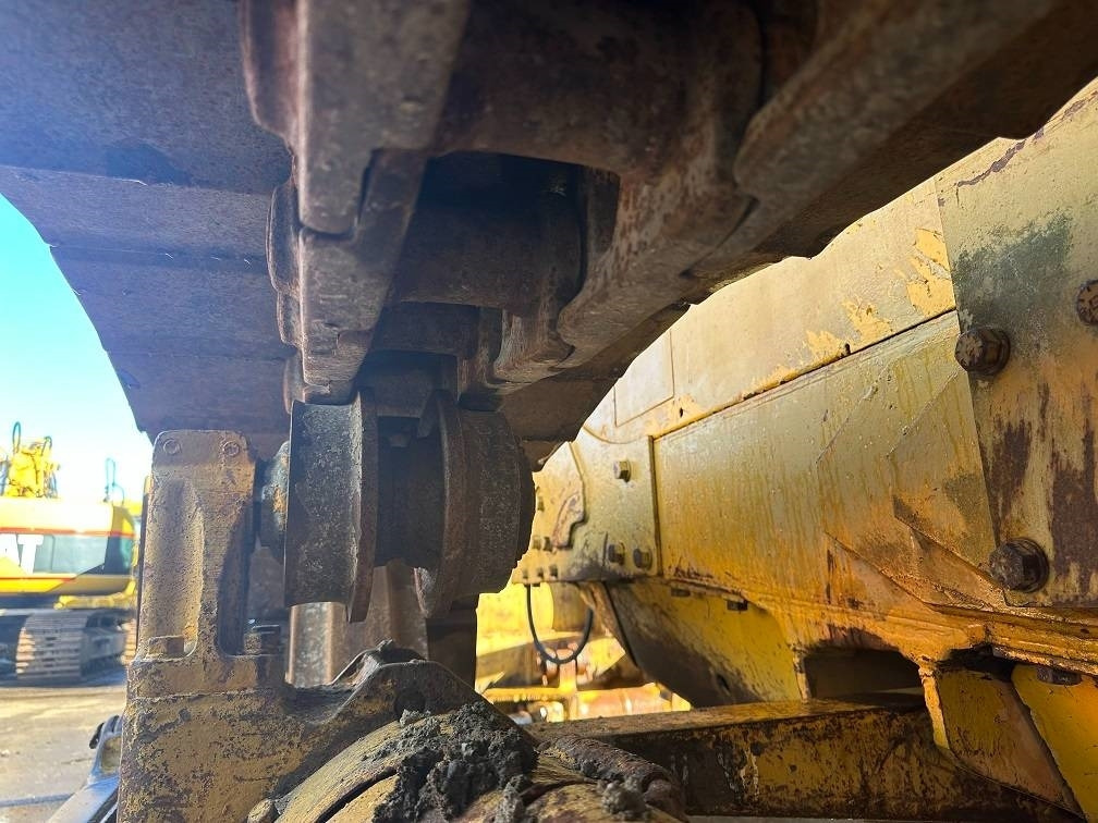 Bulldozer CAT D6D with winch: picture 13