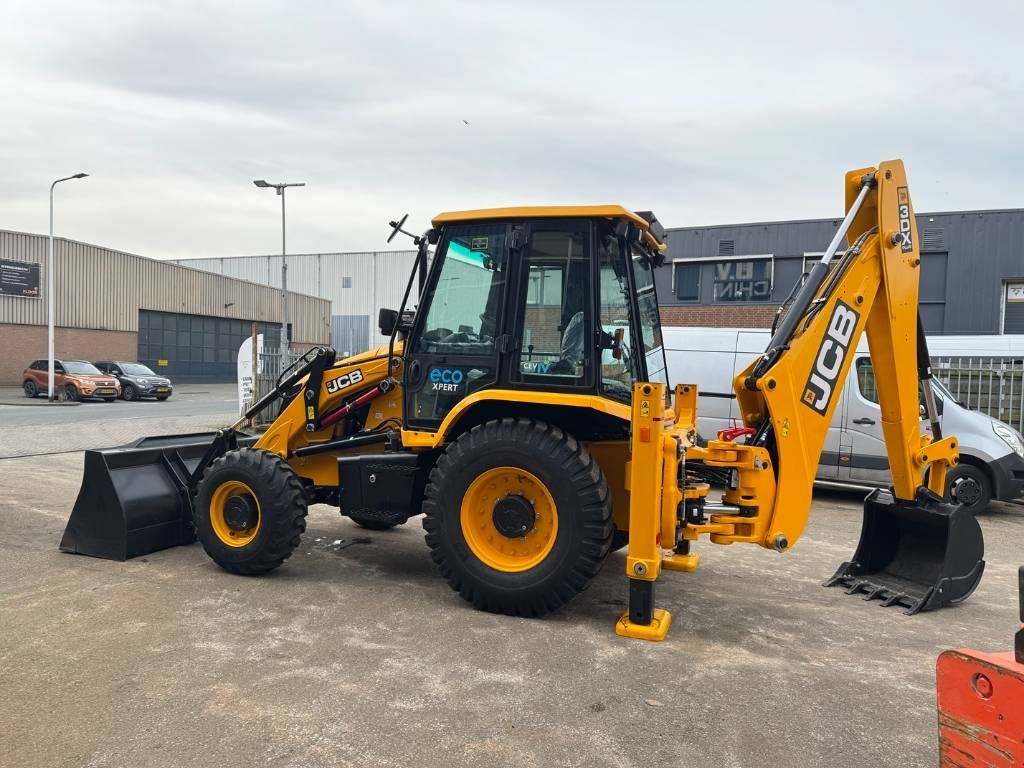 JCB 3CX 4X4 ( UNUSED ) - Backhoe loader: picture 5 JCB 3CX 4X4 ( UNUSED ) - Backhoe loader: picture 5