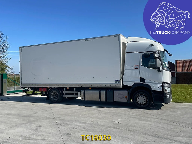 Renault T 460 - Box truck: picture 2 Renault T 460 - Box truck: picture 2
