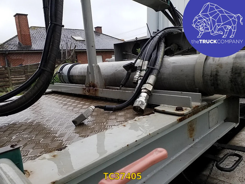 Renders  - Concrete mixer semi-trailer: picture 2 Renders  - Concrete mixer semi-trailer: picture 2