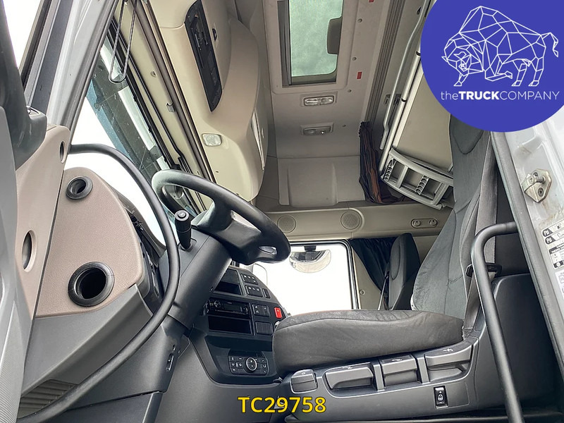 DAF XF Euro6 450 - Tractor unit: picture 5 DAF XF Euro6 450 - Tractor unit: picture 5