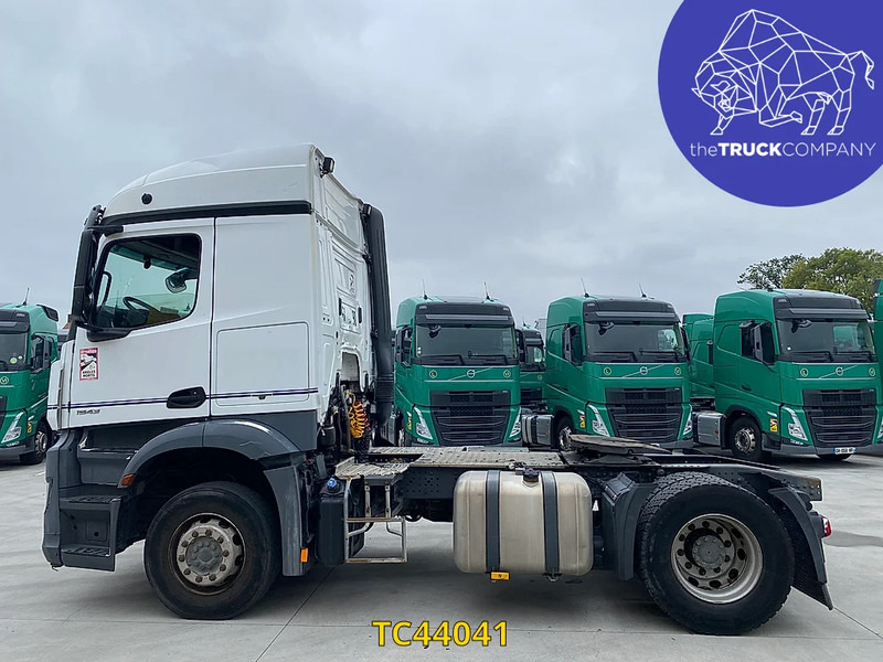 Mercedes-Benz Arocs 1943 - Tractor unit: picture 2 Mercedes-Benz Arocs 1943 - Tractor unit: picture 2