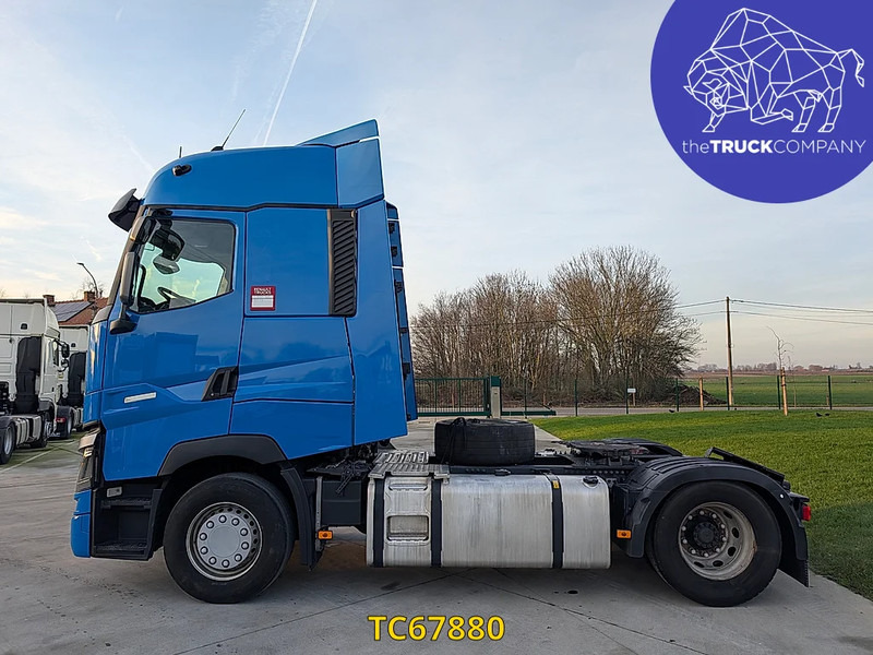 Renault T 520 - Tractor unit: picture 2 Renault T 520 - Tractor unit: picture 2