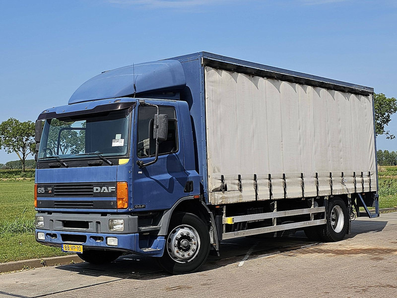DAF 65.180 MANUAL NL-TRUCK - Curtainsider truck: picture 2 DAF 65.180 MANUAL NL-TRUCK - Curtainsider truck: picture 2