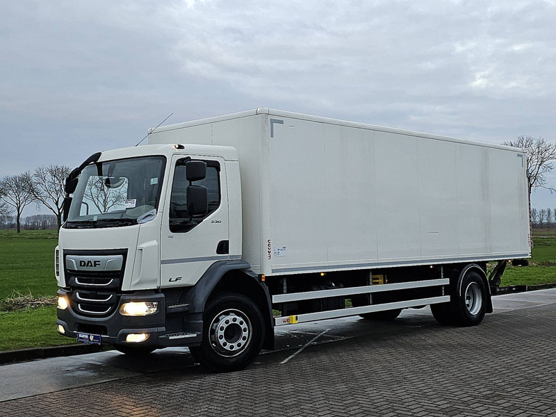 DAF LF 230 19T MANUAL AIRCO - Box truck: picture 2 DAF LF 230 19T MANUAL AIRCO - Box truck: picture 2