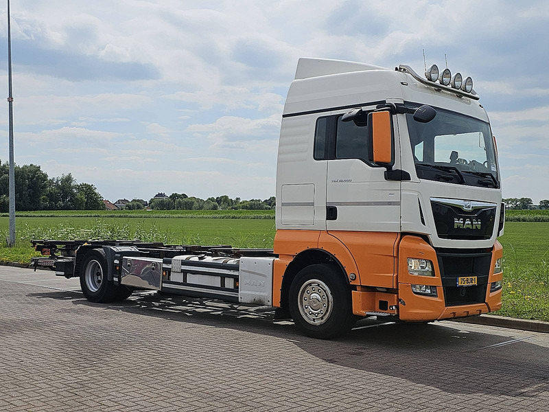 MAN 18.400 TGX XLX INTARDER LIFT 2T - Container transporter/ Swap body truck: picture 5 MAN 18.400 TGX XLX INTARDER LIFT 2T - Container transporter/ Swap body truck: picture 5