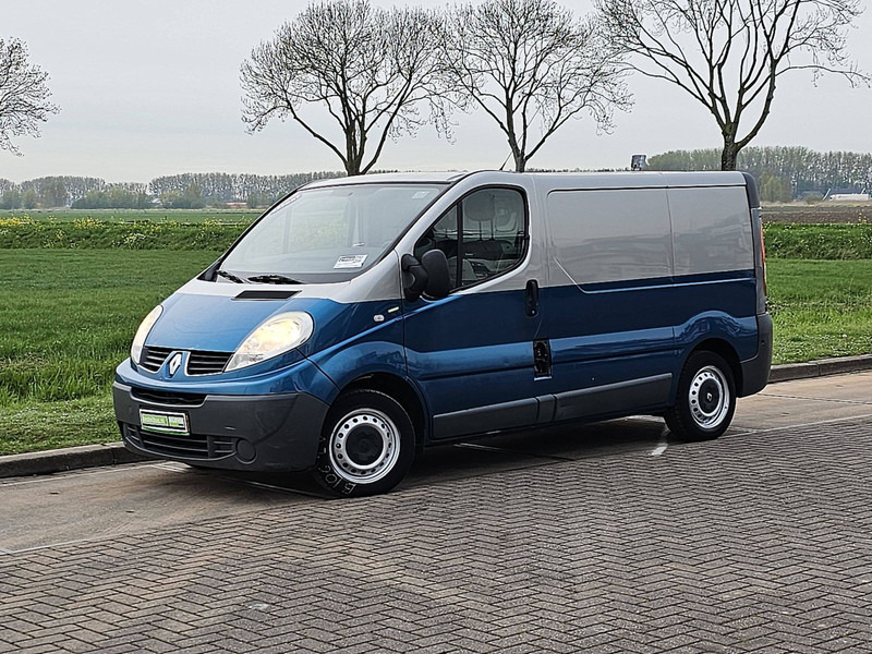 Renault Trafic 2.0 DCI L1H1 - Small van: picture 2 Renault Trafic 2.0 DCI L1H1 - Small van: picture 2