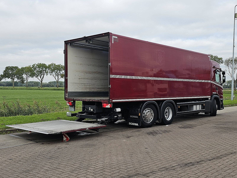 Scania G320 - Box truck: picture 3 Scania G320 - Box truck: picture 3
