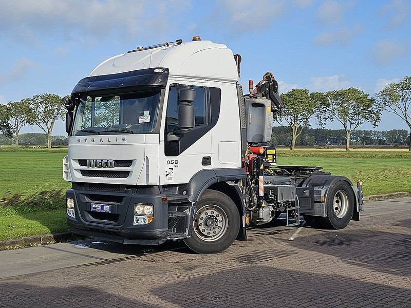 Iveco AT440S45 STRALIS FASSI F230XP-4 - Tractor unit: picture 2 Iveco AT440S45 STRALIS FASSI F230XP-4 - Tractor unit: picture 2