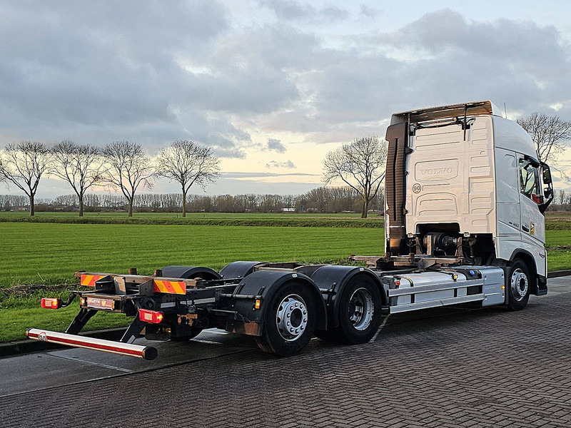 Volvo FH 460 - Container transporter/ Swap body truck: picture 3 Volvo FH 460 - Container transporter/ Swap body truck: picture 3