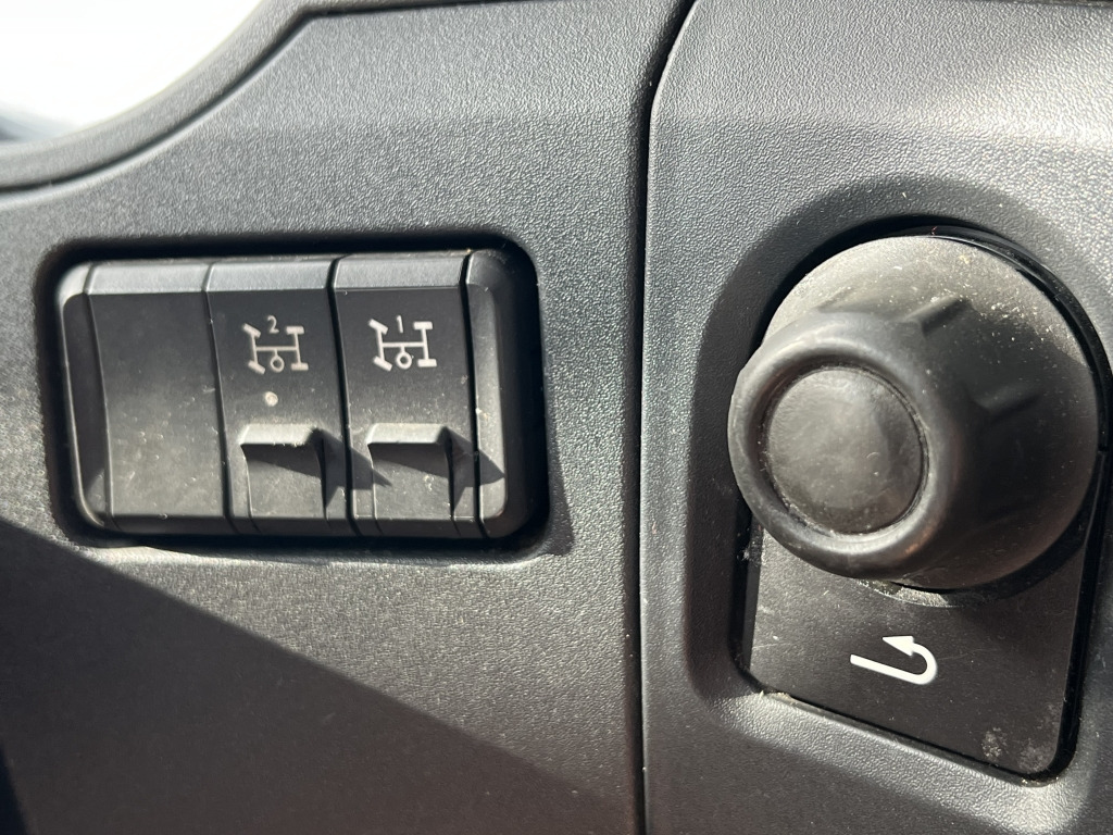 Daf XF 480 Stand+Klimaaut. NAVI ACC 2x Nebenantrieb - Tractor unit: picture 3 Daf XF 480 Stand+Klimaaut. NAVI ACC 2x Nebenantrieb - Tractor unit: picture 3