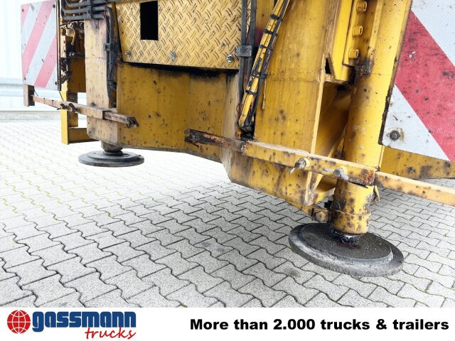 Goldhofer STZ-L6-62/80, 5x Lenkachse - Low loader semi-trailer: picture 3 Goldhofer STZ-L6-62/80, 5x Lenkachse - Low loader semi-trailer: picture 3