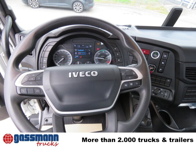 Iveco X-Way AD360X40BZ 8x4, Stetter 8/9m³ - Concrete mixer truck: picture 3 Iveco X-Way AD360X40BZ 8x4, Stetter 8/9m³ - Concrete mixer truck: picture 3