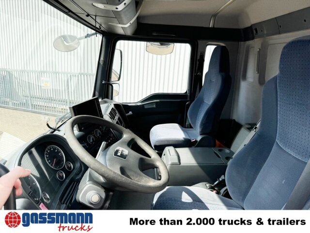 MAN TGA 26.390 6X2-4 BL, Lenk-/Liftachse, Willig - Tank truck: picture 5 MAN TGA 26.390 6X2-4 BL, Lenk-/Liftachse, Willig - Tank truck: picture 5