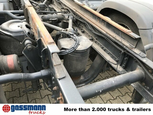 Cab chassis truck MAN TGA 26.440 6x2-2BL: picture 15 Cab chassis truck MAN TGA 26.440 6x2-2BL: picture 15