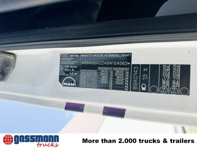 Cab chassis truck MAN TGX 28.440 6X2-2 BL, Liftachse, Motorabtrieb: picture 6