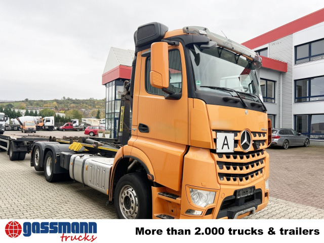 Hook lift truck Mercedes-Benz Arocs 2552 L 6x2, Lenk-/Liftachse: picture 8