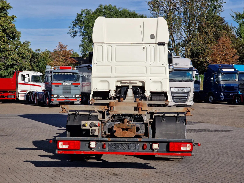 DAF XF 410 SuperSpaceCab 4x2 BDF - Retarder - Full air - 5.70 WB - Container transporter/ Swap body truck: picture 5 DAF XF 410 SuperSpaceCab 4x2 BDF - Retarder - Full air - 5.70 WB - Container transporter/ Swap body truck: picture 5