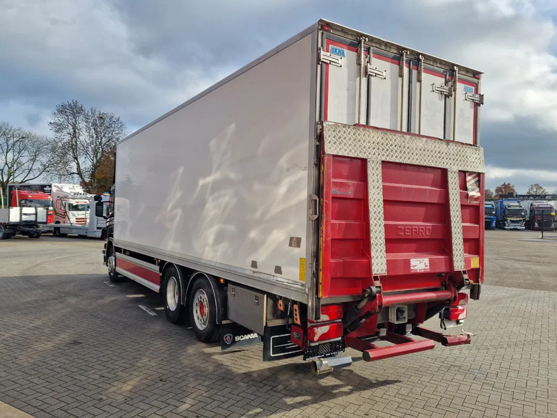 Scania P280 6x2*4 - Thermoking frigo - Loadlift - Steering axle - Full air - 5.10 WB - Refrigerator truck: picture 5 Scania P280 6x2*4 - Thermoking frigo - Loadlift - Steering axle - Full air - 5.10 WB - Refrigerator truck: picture 5