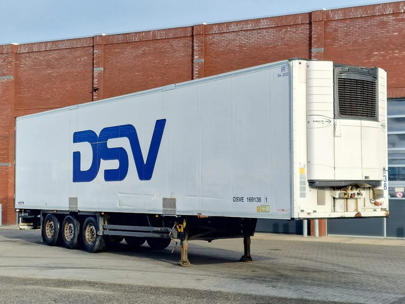 Schmitz Cargobull SCB*S3B Carrier Vector 1950 Multi Temp - Double stock - Lift axle - Refrigerator semi-trailer: picture 1 Schmitz Cargobull SCB*S3B Carrier Vector 1950 Multi Temp - Double stock - Lift axle - Refrigerator semi-trailer: picture 1