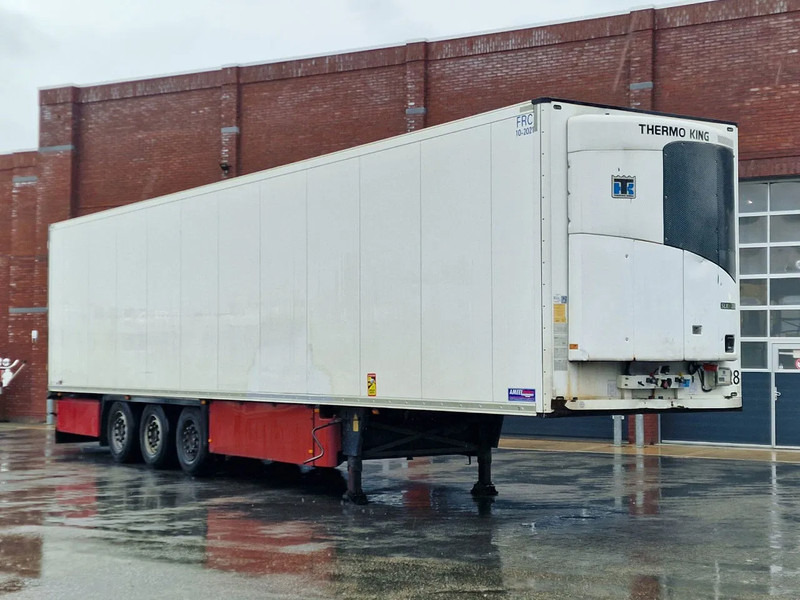 Schmitz Cargobull SCB*S3B - Thermoking SLXe 200 - Rohrbahnen / Meat rails - Lift axle - SAF Axle - Isothermal semi-trailer: picture 1 Schmitz Cargobull SCB*S3B - Thermoking SLXe 200 - Rohrbahnen / Meat rails - Lift axle - SAF Axle - Isothermal semi-trailer: picture 1